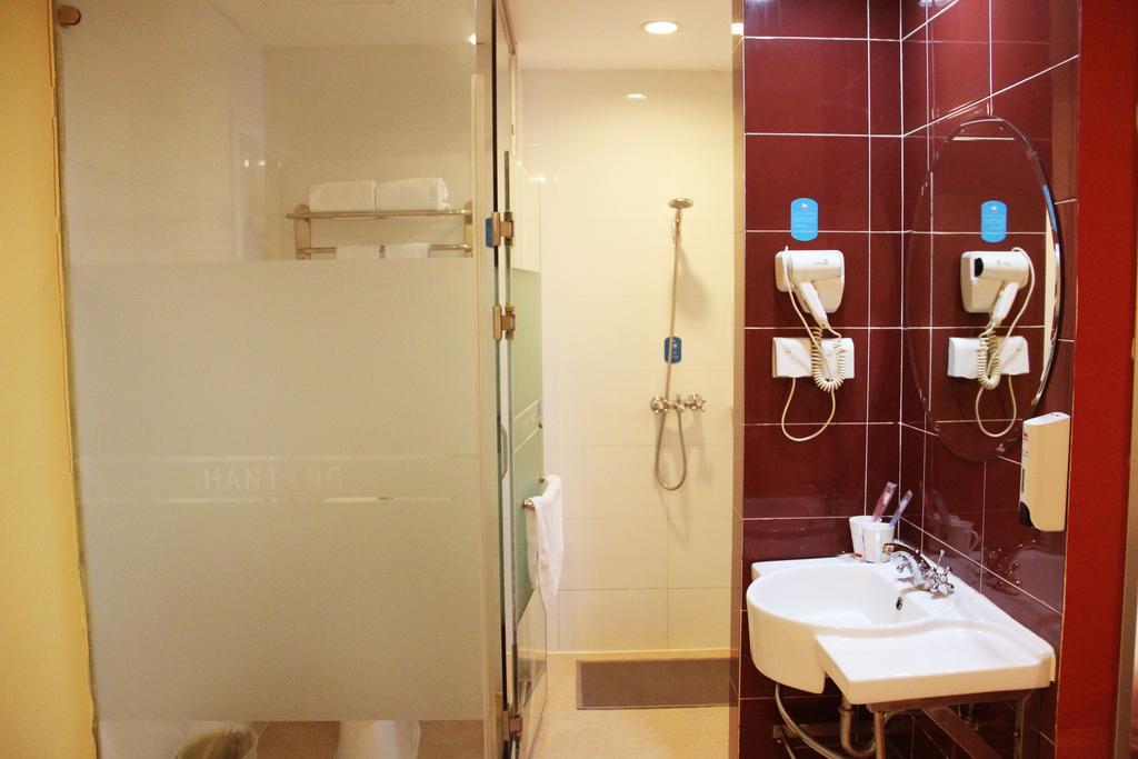 Hanting Express Gulou Peking  Kamer foto